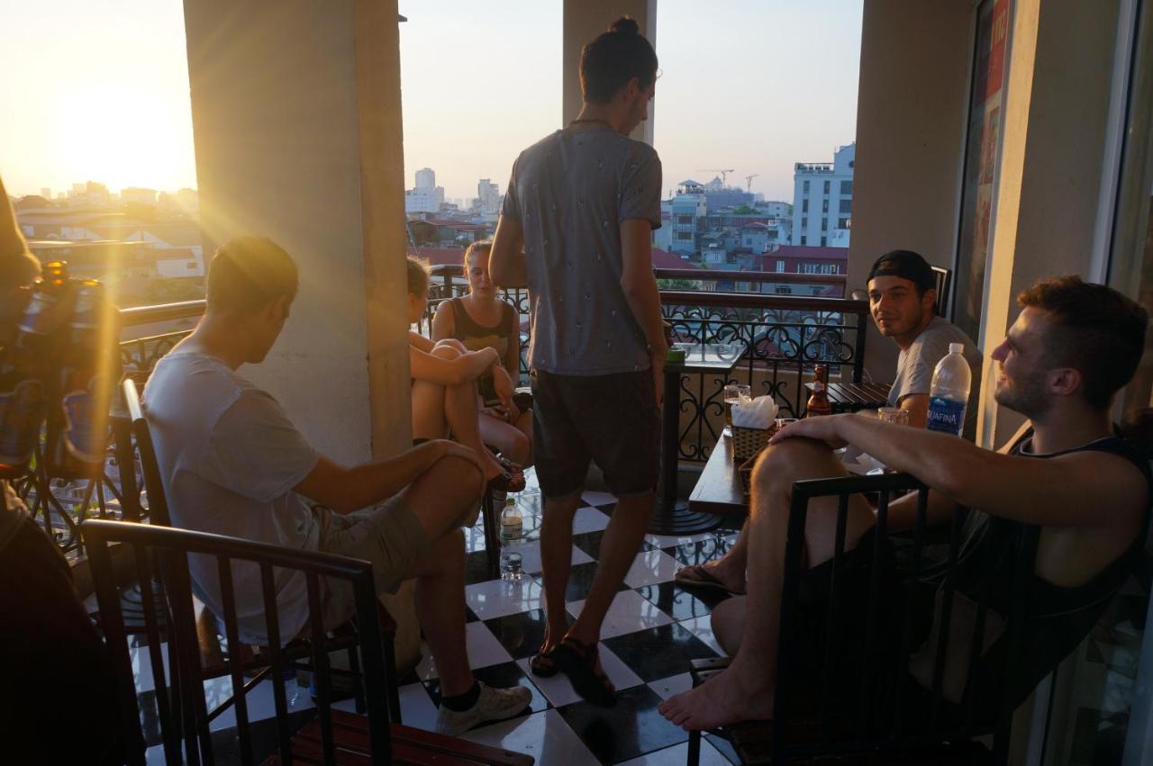 Hanoi Central Backpackers Hostel Exterior photo